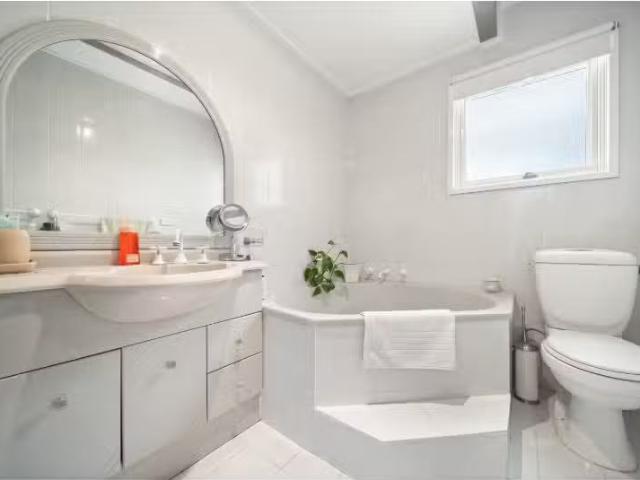 New 10 Petterd Street, PAGE House for rent Listed by Matthew.