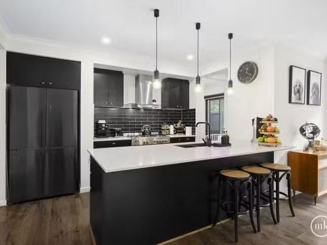 For Rent! 10 Scuffam Street, Mernda, VIC 3754