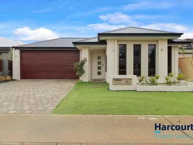 Deal! 10 Sheringham Bend, Success, WA 6164