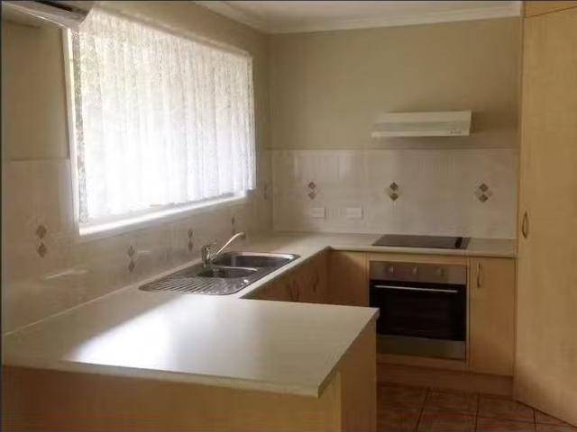 Cheap 1/101 Goonawarra Drive, MOOLOOLABA, QLD 4557 House for.