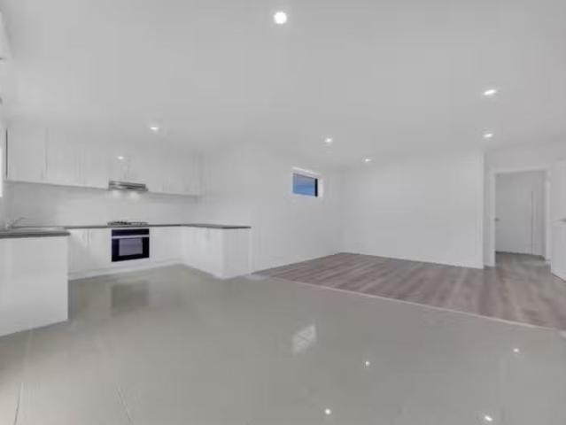 Cozy 1/10 12 Fay Street, Melton VIC 3337 Unit For Lease