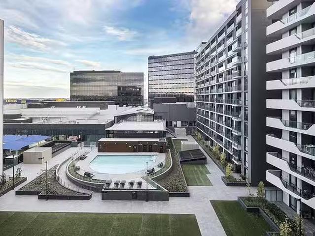 Just in! 1115/864 Blackburn Road, Clayton, VIC 3168