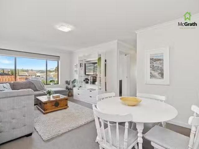 For Rent! 11/18 Broadway, Glenelg South, SA 5045