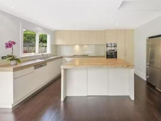 Unique 111 Avenue Road, Mosman House for rent Listed by Natal.