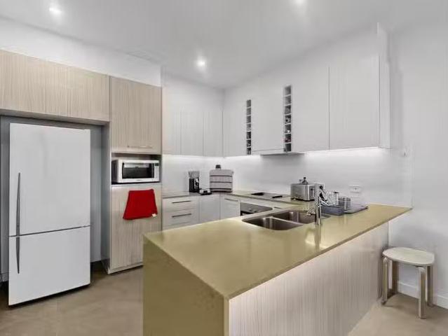 For Rent! 11/25 Worden Street, Morningside, QLD 4170