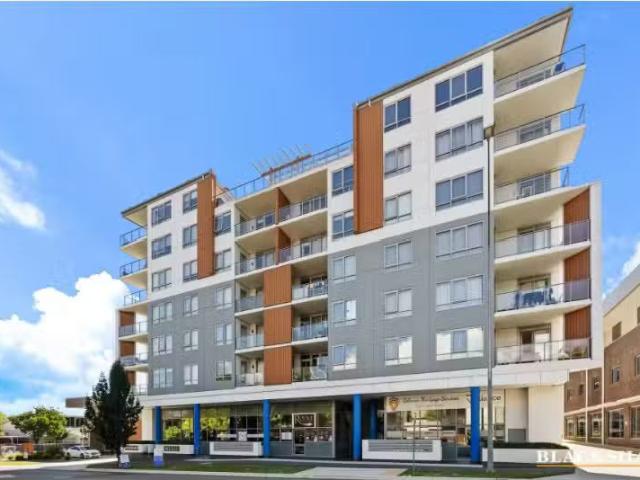 Unique 112/77 Gozzard Street, Gungahlin Apartment for rent Li.