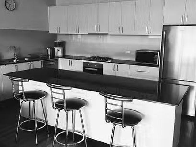 For Rent! 112 North Road, Newport, VIC 3015
