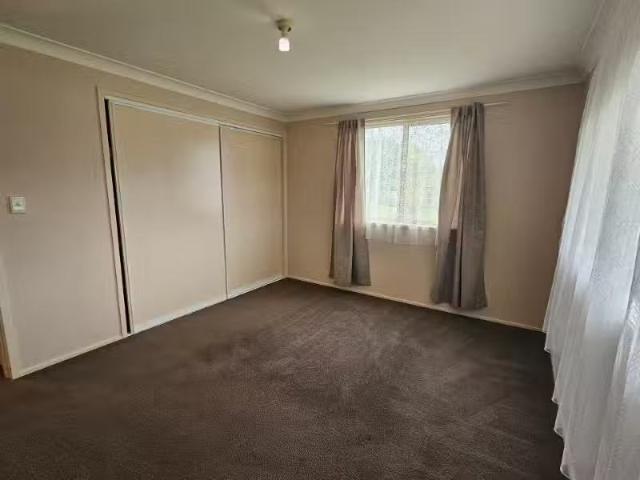 For Rent! 1/13 Alahna Drive, ARMIDALE Apartment for rent List.