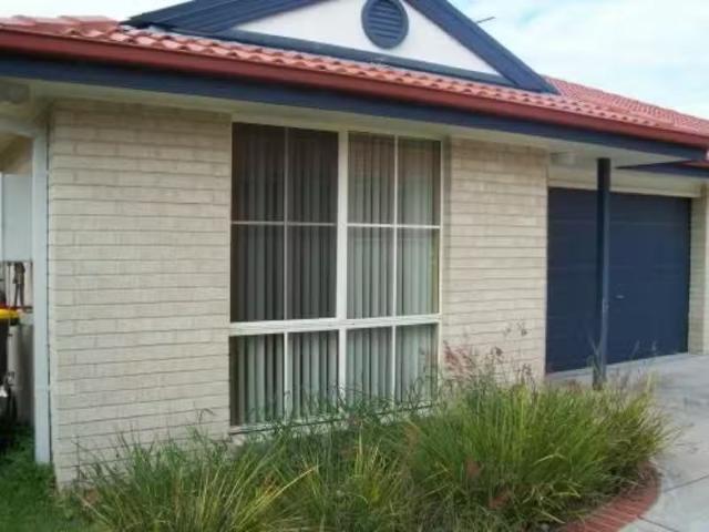 Just in! 1/13 Ketch Close, CORLETTE Townhouse for rent Listed.