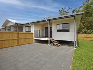 Cheap 1/13 Tenni Street, Redlynch, QLD 4870