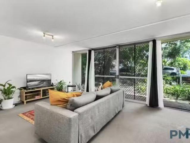 Nice 1/142 Ryan Street, West End, QLD 4101