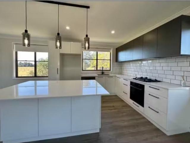 New 115 Louth Park Road, South Maitland House for rent Listed.