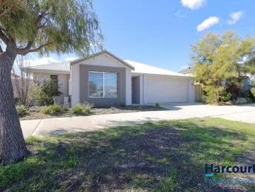 Charming 115 Shepperton Drive, Butler, WA 6036