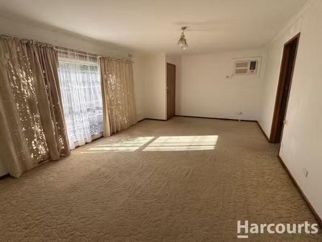 Cheap 1/15 Pynsent Street, HORSHAM, VIC 3400 House for Rent