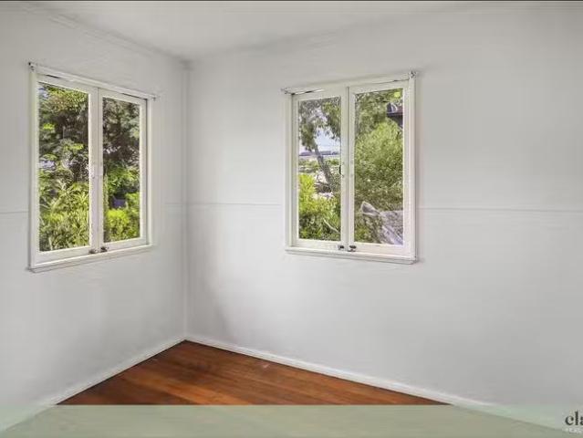 Just in! 1/16 Birrimba Street, Alderley, QLD 4051