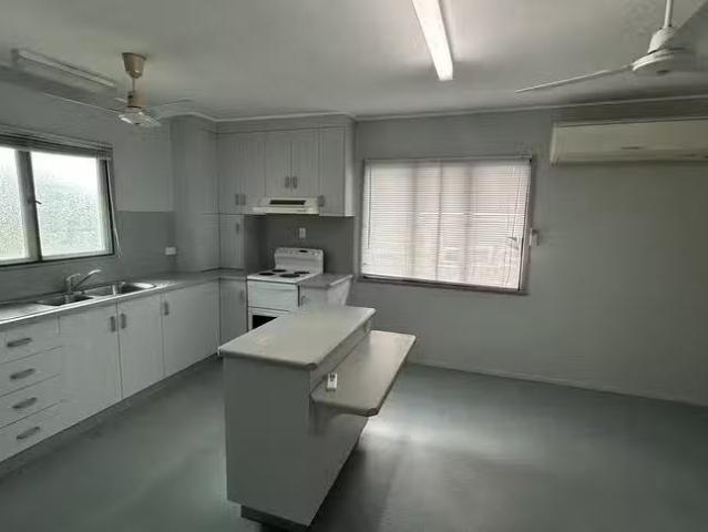 Nice 11 13 Welsh Street, Calliope, QLD 4680