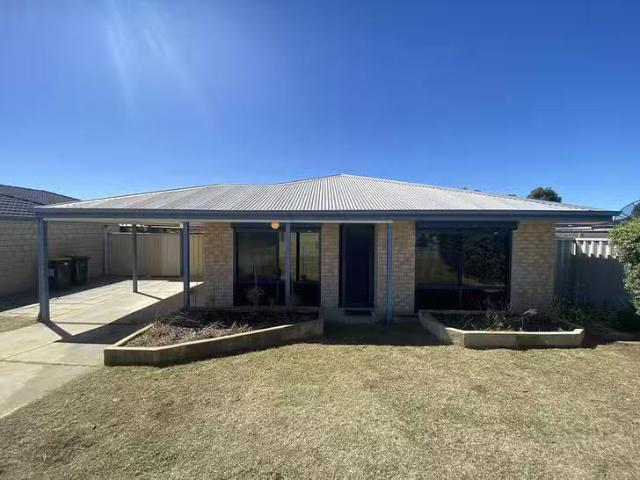 Just in! 11 Beefwood Street, Banksia Grove, WA 6031