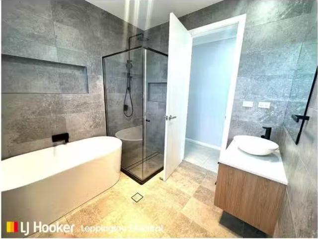 Nice 11 Empower Street, LEPPINGTON House for rent Listed by T.
