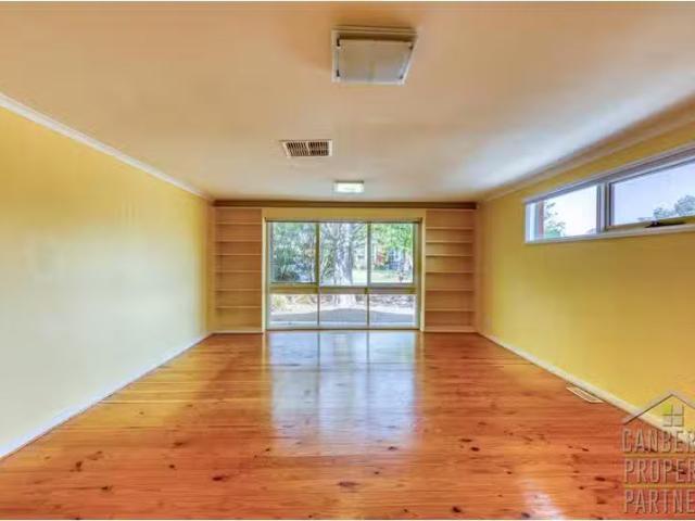 New 11 Kanooka Street, Rivett House for rent Listed by Amy Me.