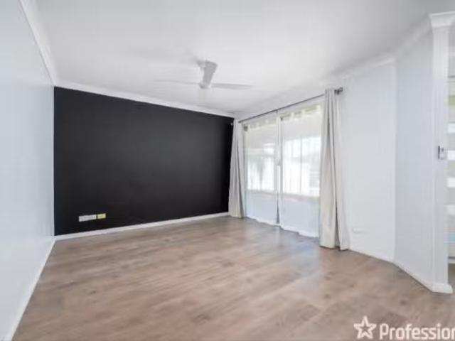 Just in! 11 Mackerel Close, Warnbro, WA 6169