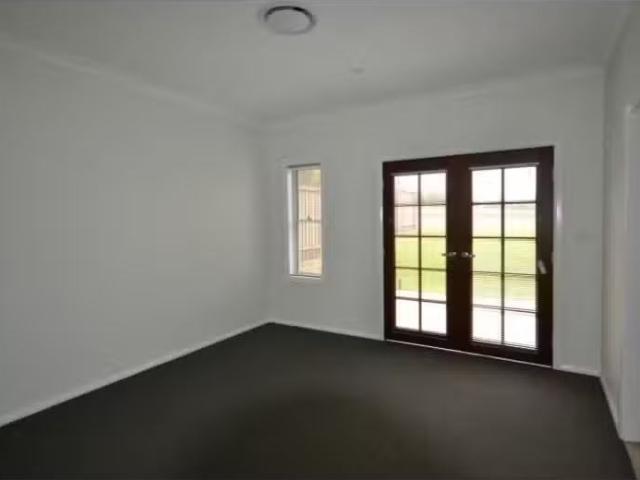 Just in! 11 Meehan Street, Port Macquarie House for rent List.