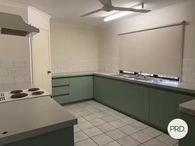 Cheap 1/1 Saville Street, Broome, WA 6725