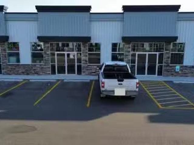 Rental! 120 5302 Vista Trail, Blackfalds, AB, T0M 0J0 commer.