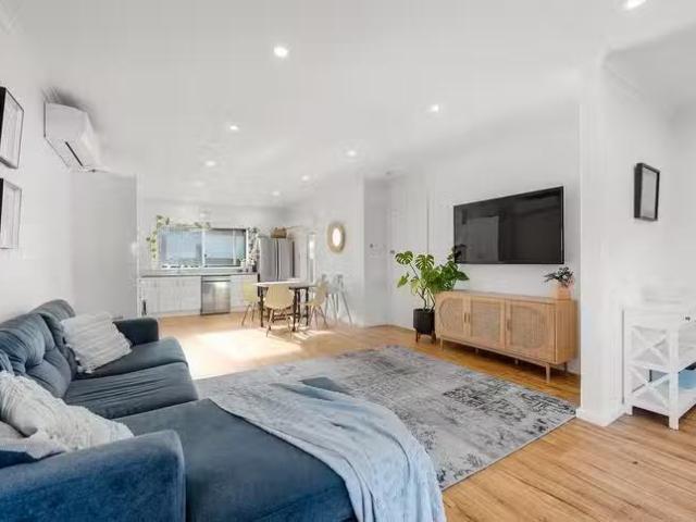 Nice 1/20 Kurrajong Street, Mount Gambier, SA 5290