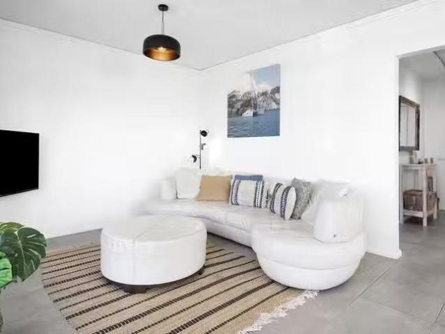 Deal! 1/21 The Esplanade, Geelong, VIC 3220