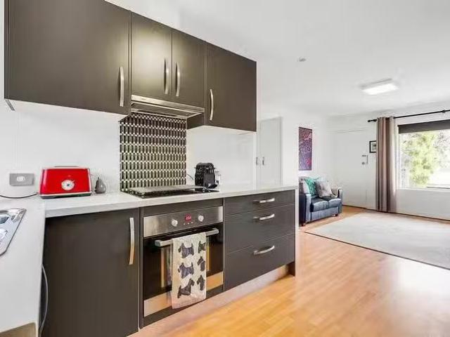 Charming 12/237 Belair Road, Torrens Park, SA 5062