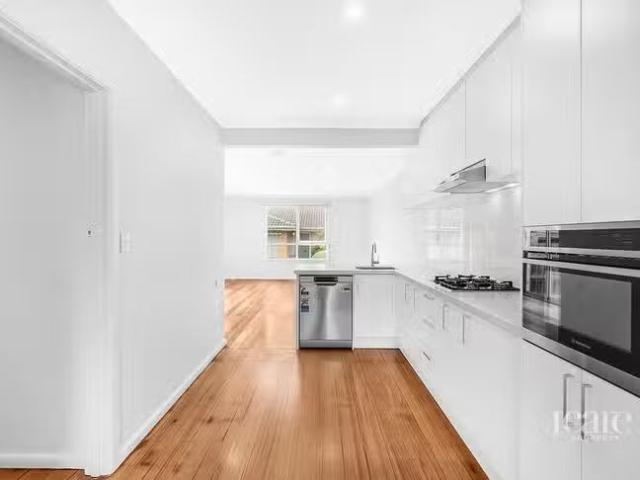 Deal! 1/22 Muir Street, Mount Waverley, VIC 3149