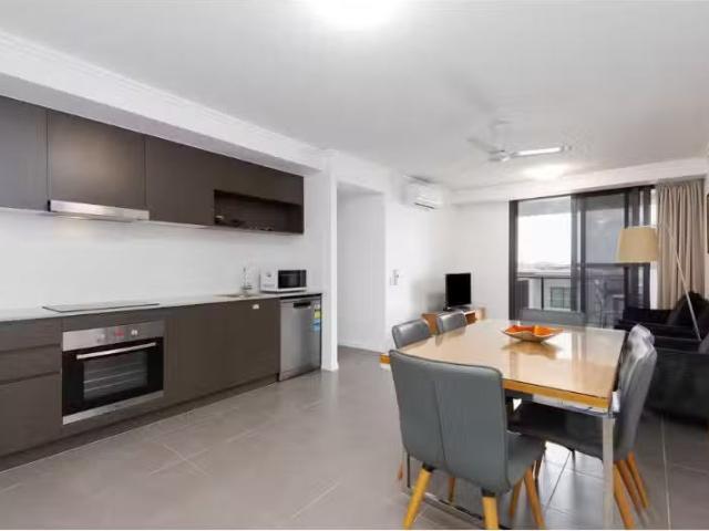 Rental! 12/3 Kirribilli Avenue, MACKAY Apartment for rent Lis.