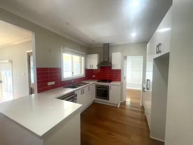 New 123 Torbay St, Macleod VIC 3085