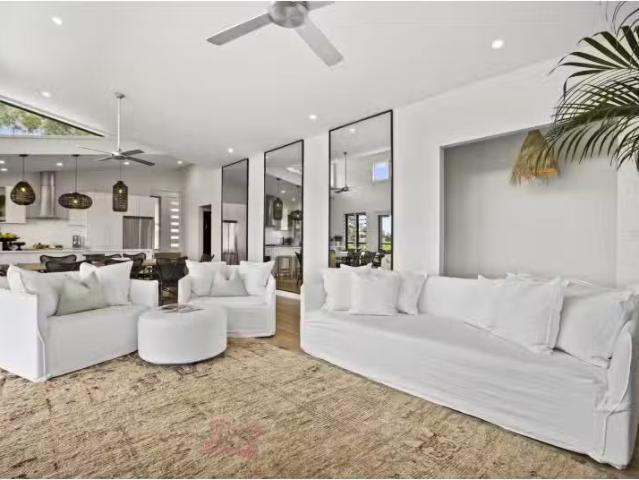 Unique 124 Coopers Shoot Rd, Coopers Shoot House for rent Lis.