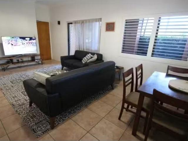 Nice 1/271 273 Esplanade, CAIRNS NORTH Apartment for rent Lis.