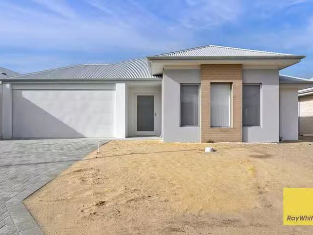 Deal! 12 Bagnoles Way, Alkimos, WA 6038