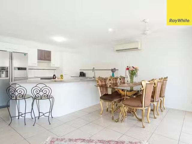 Rental! 12 Budawang Street, Parkinson, QLD 4115