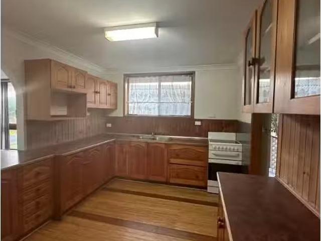 Rental! 12 Chestnut Avenue, Sandy Beach House for rent Listed.