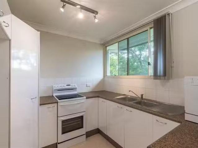 Unique 12 Hull Street, Carina, QLD 4152
