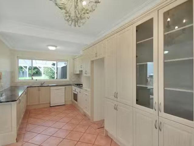 For Rent! 12 Phillip Road, Putney, NSW 2112