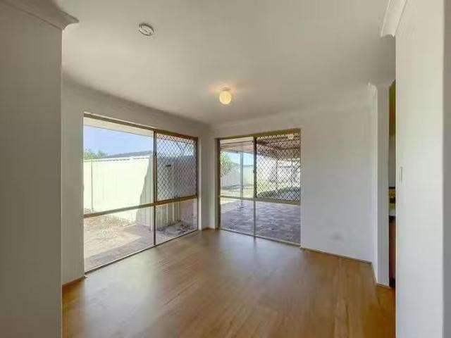 Rental! 12 Spyglass Court, Safety Bay, WA 6169
