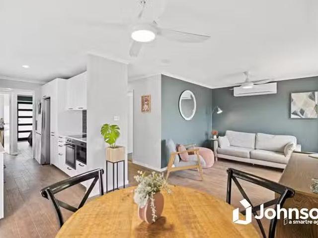 Cozy 12 Sylvania Street, Wellington Point, QLD 4160