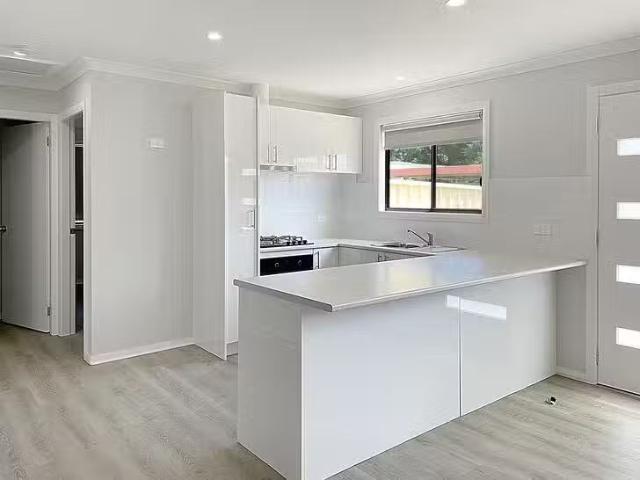 Charming 12A Trelanvean Street, Dubbo, NSW 2830