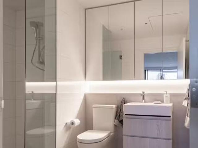 Cozy 1307/101 Therry Street, Melbourne, VIC 3000