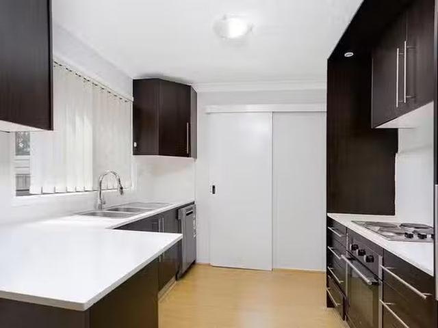New 13/1 Noela Place, Oxley Park, NSW 2760