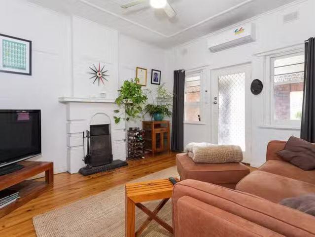 Cozy 133 North Parade, Underdale, SA 5032