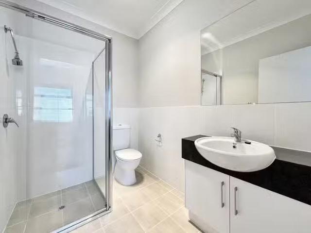 For Rent! 1/33 Wyong Crescent, Andrews Farm, SA 5114