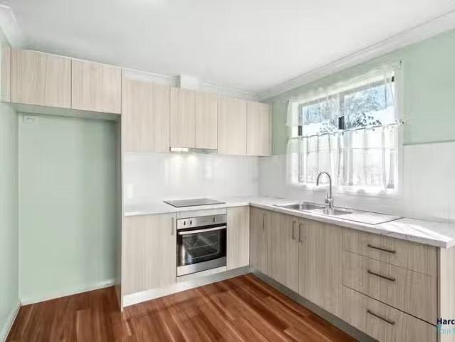 Unique 133A Jersey Road, BLACKETT, NSW 2770 House for Rent