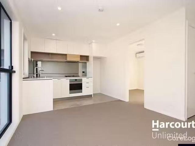Cozy 133A Rouse Road, ROUSE HILL, NSW 2155 House for Rent