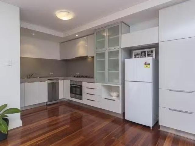 Just in! 13/45 Pakenham Street, Fremantle, WA 6160